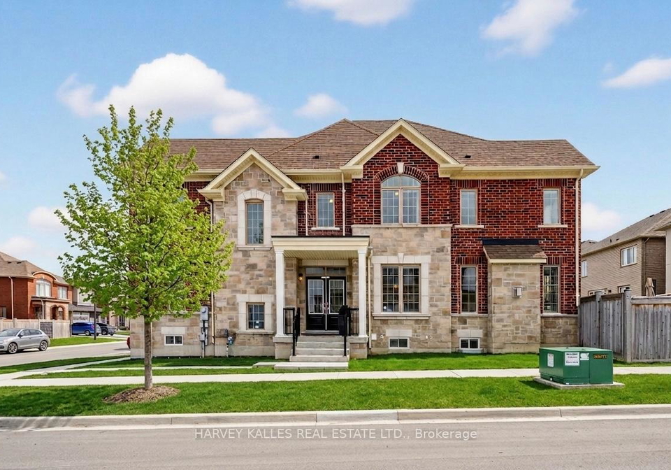 1002-kingpeak-crescent-pickering-ontario-e12910342