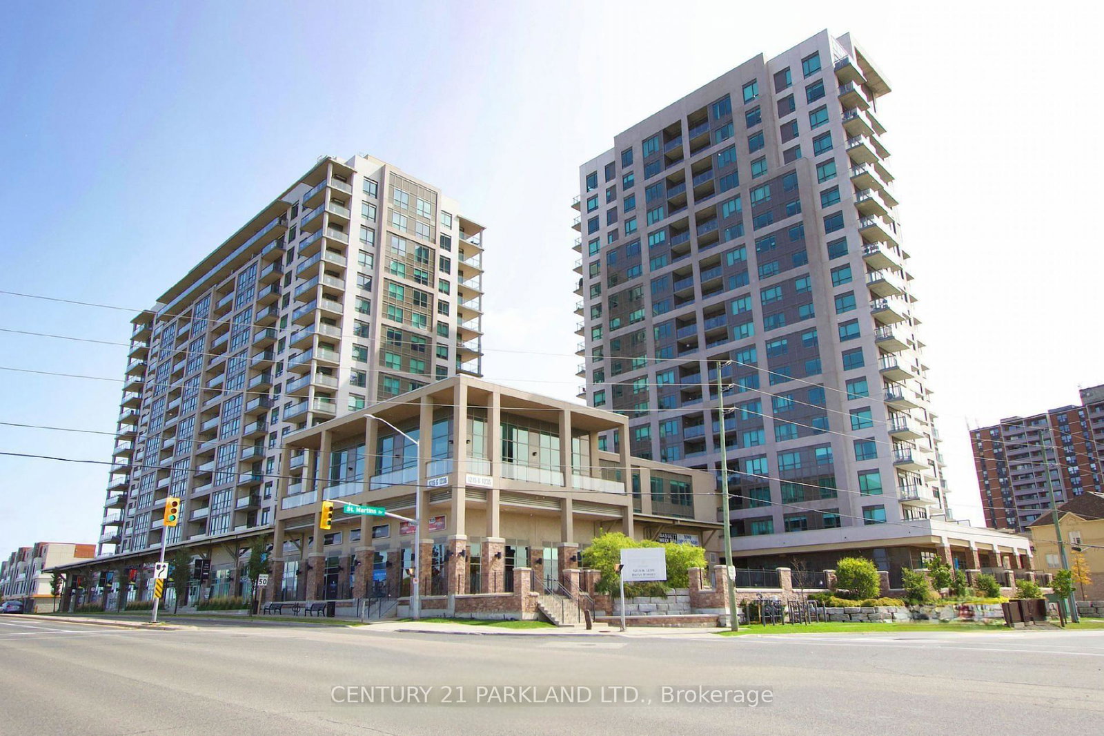 1215-bayly-street-pickering-ontario-e12910416