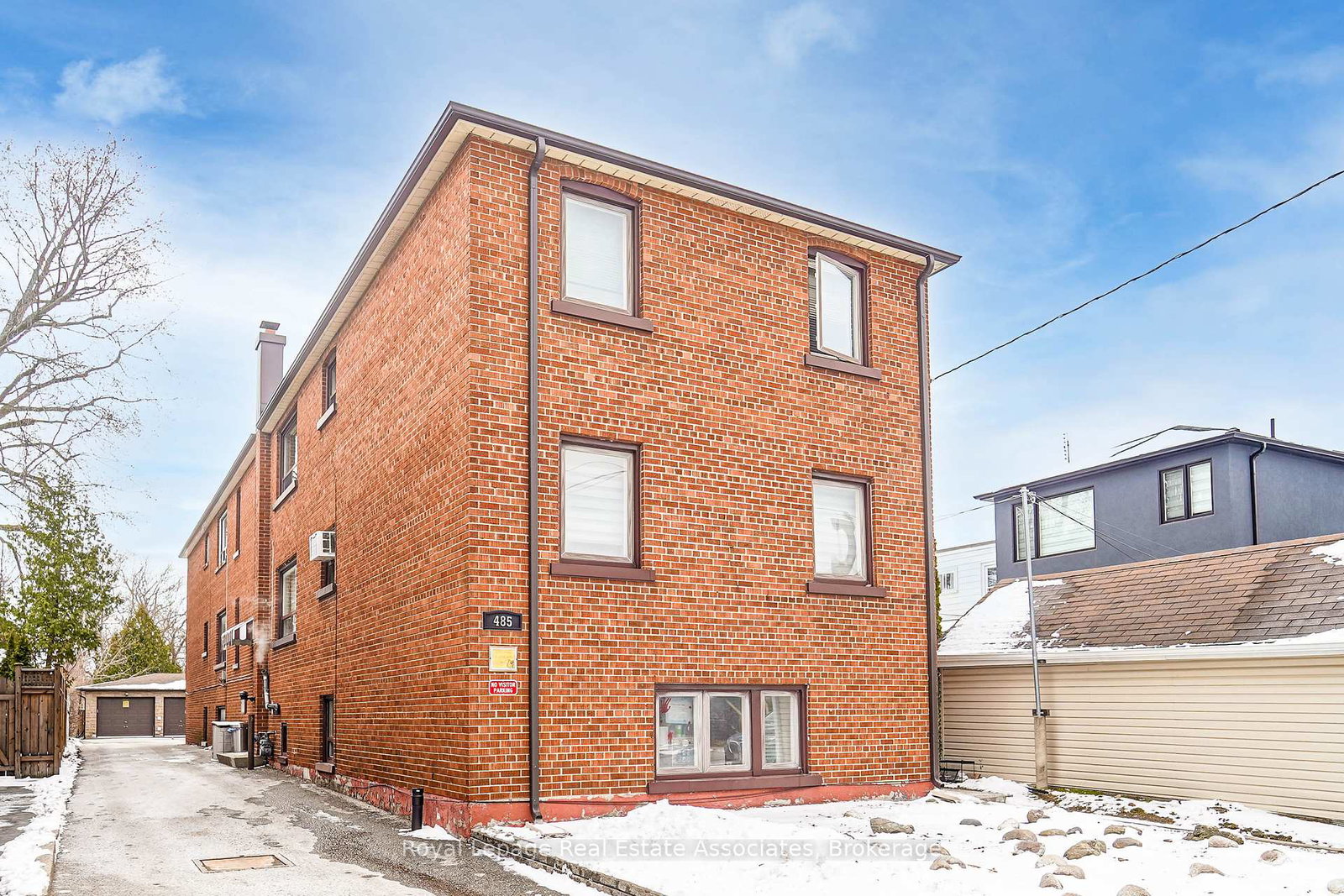 485-mortimer-avenue-east-york-ontario-e12910448