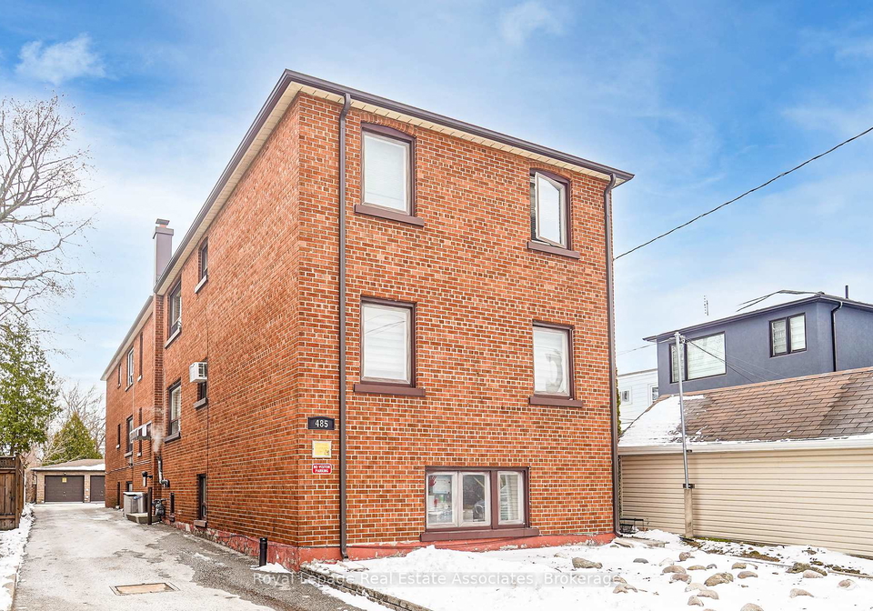 485-mortimer-avenue-east-york-ontario-e12910448