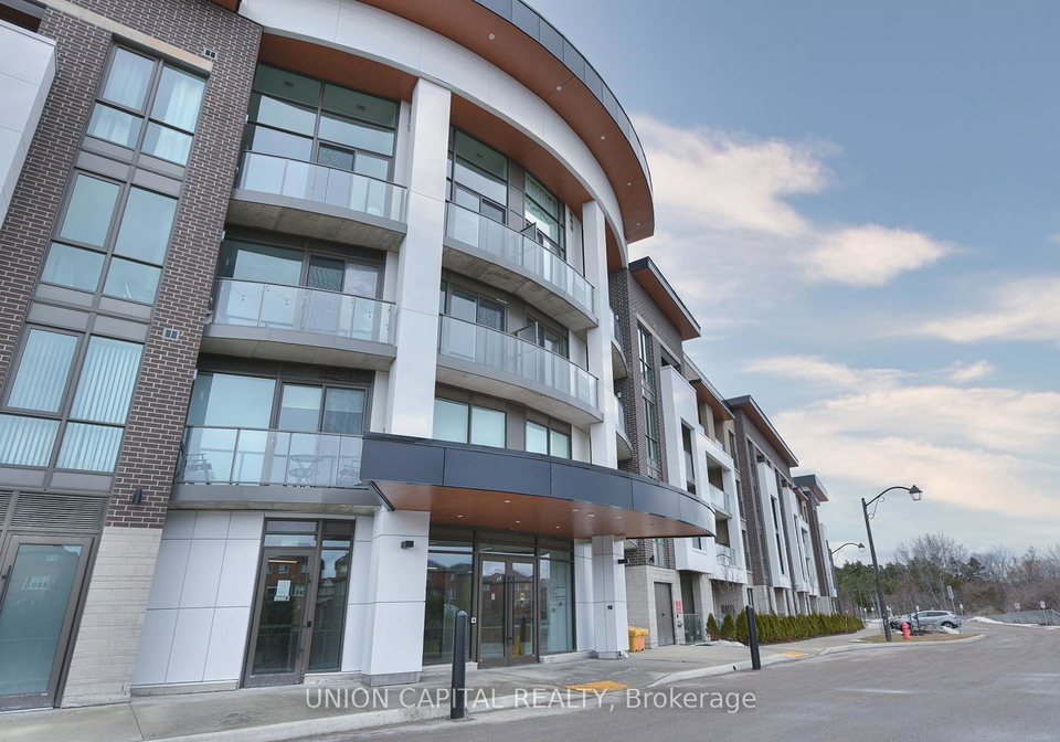 385-arctic-red-drive-oshawa-ontario-e12910628