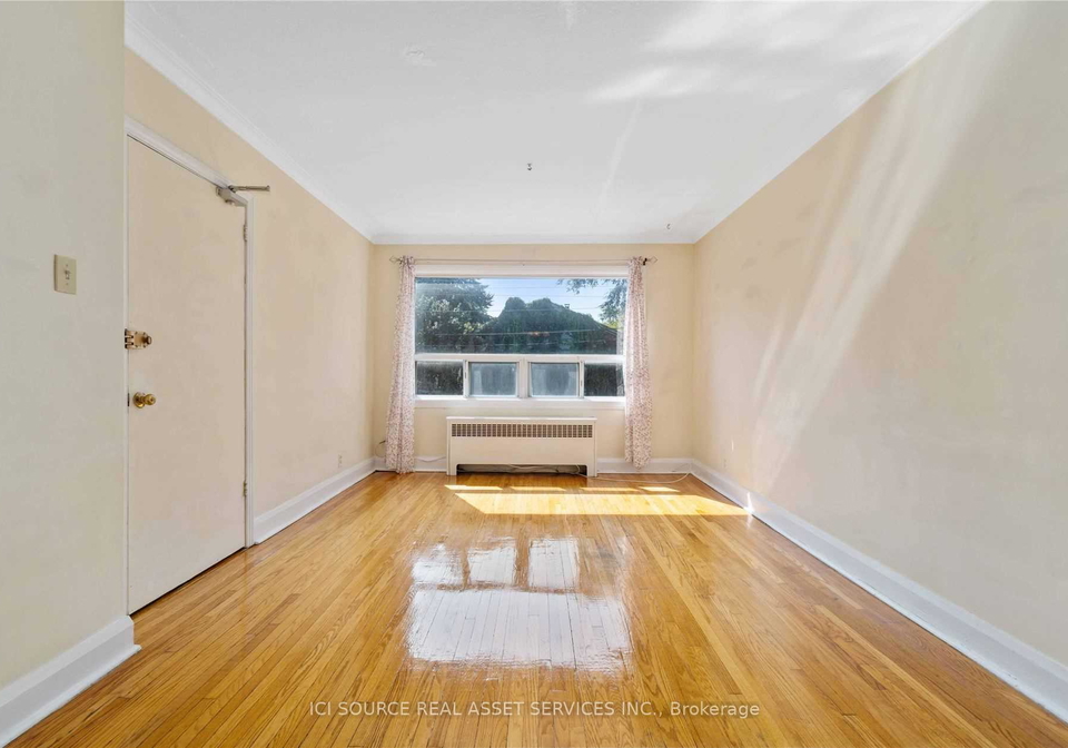 116-eastwood-road-toronto-ontario-e12910716