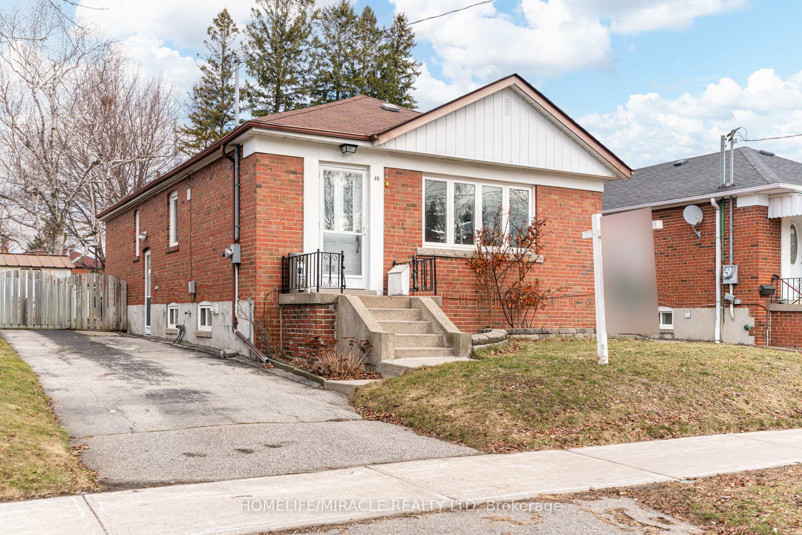 30-yorkshire-road-scarborough-ontario-e12910802