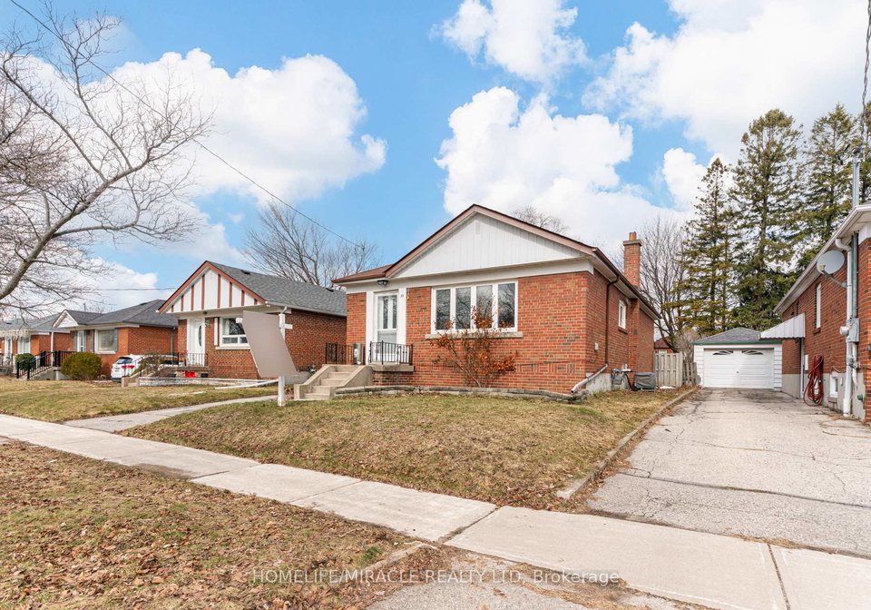 30-yorkshire-road-scarborough-ontario-e12910802