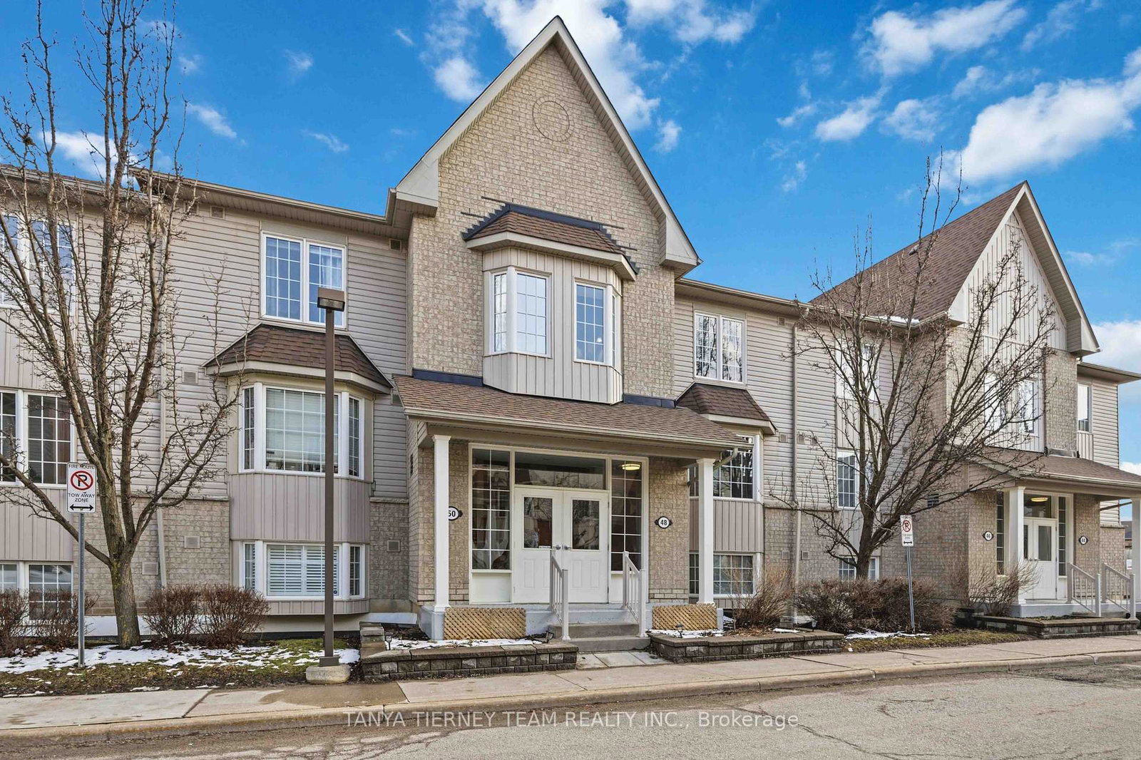 48-petra-way-whitby-ontario-e12911018