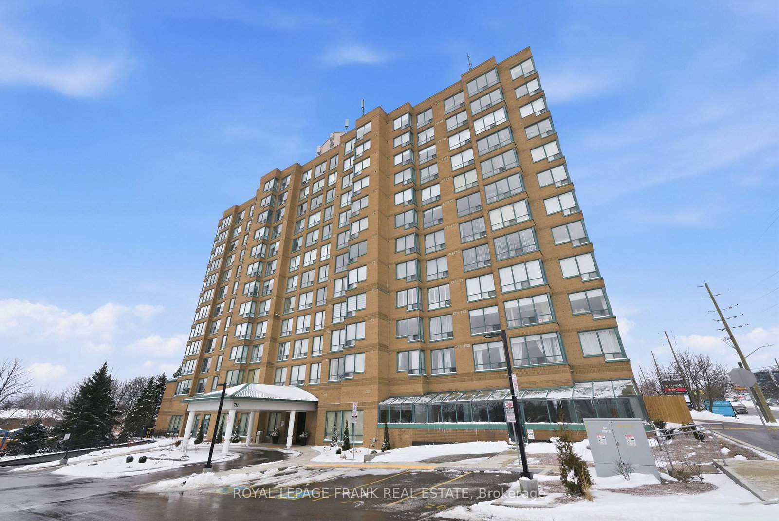 711-rossland-road-e-whitby-ontario-e12911260