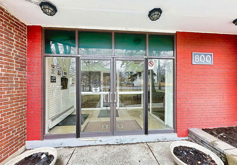 800-kennedy-road-scarborough-ontario-e12911402