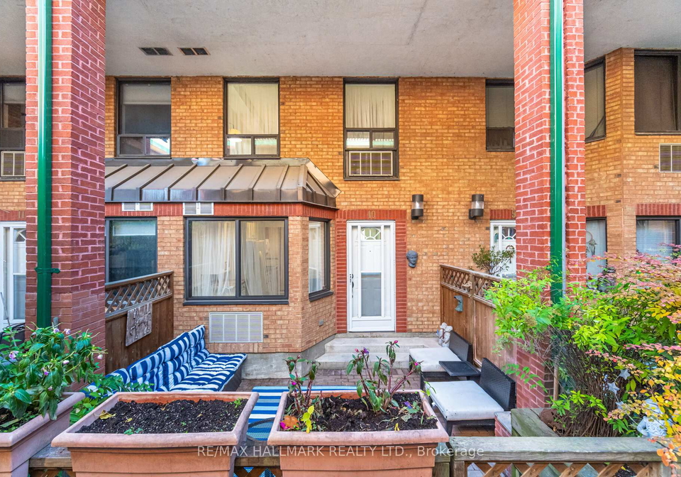 2112-queen-street-e-toronto-ontario-e12911476