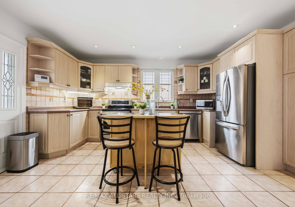 28-hubert-avenue-scarborough-ontario-e12911926