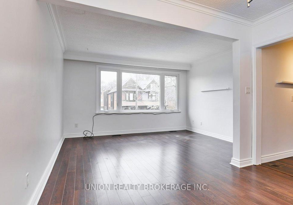 125-willow-avenue-toronto-ontario-e12912102
