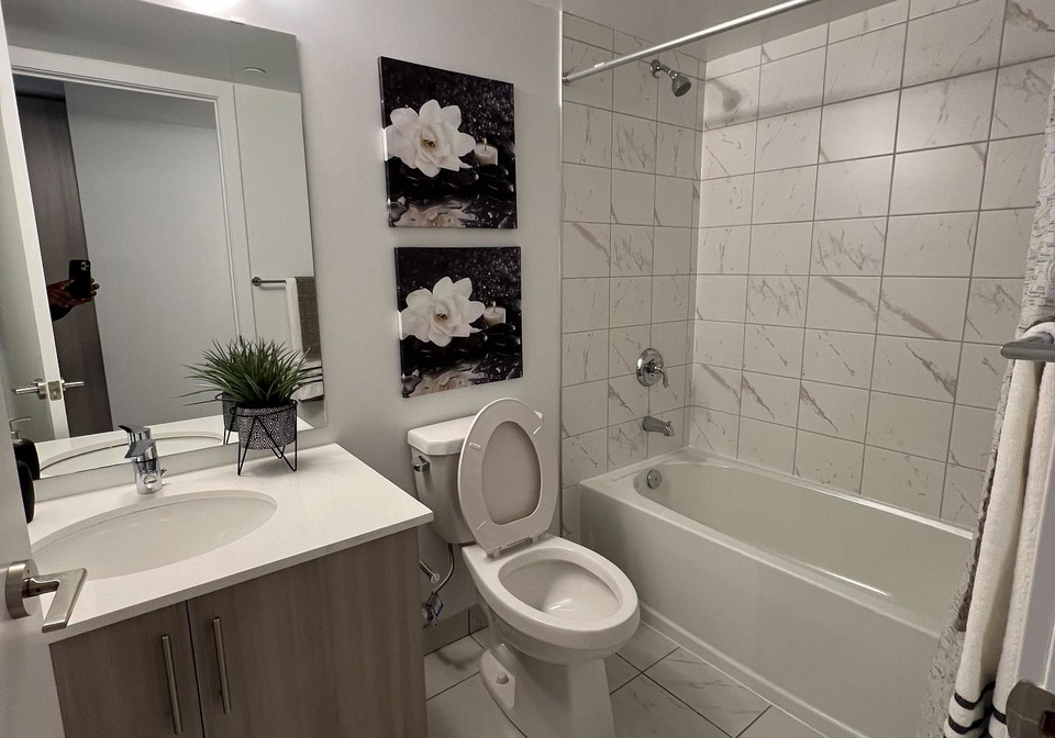 1435-celebration-drive-pickering-ontario-e12912452