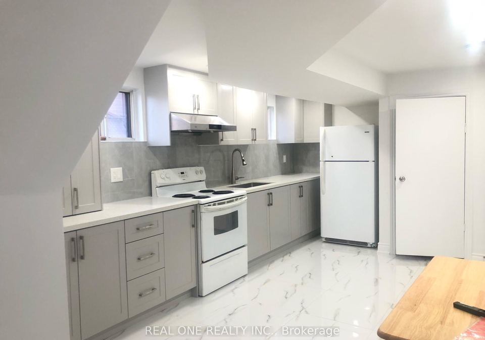 14-la-peer-boulevard-scarborough-ontario-e12912540