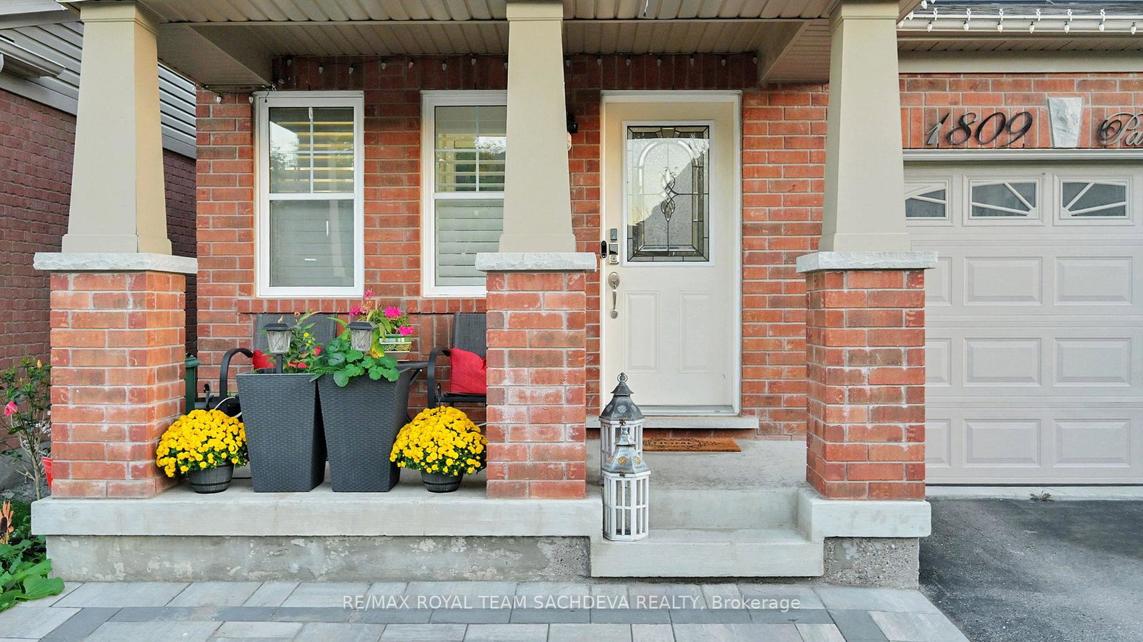 1809-parkhurst-crescent-pickering-ontario-e12912798