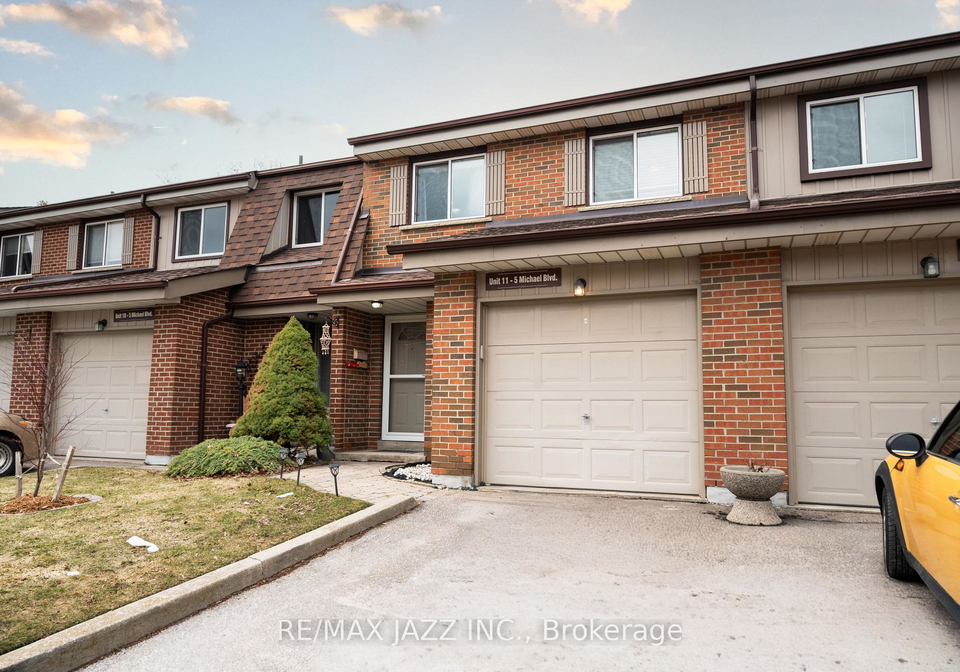 5-michael-boulevard-whitby-ontario-e12913274