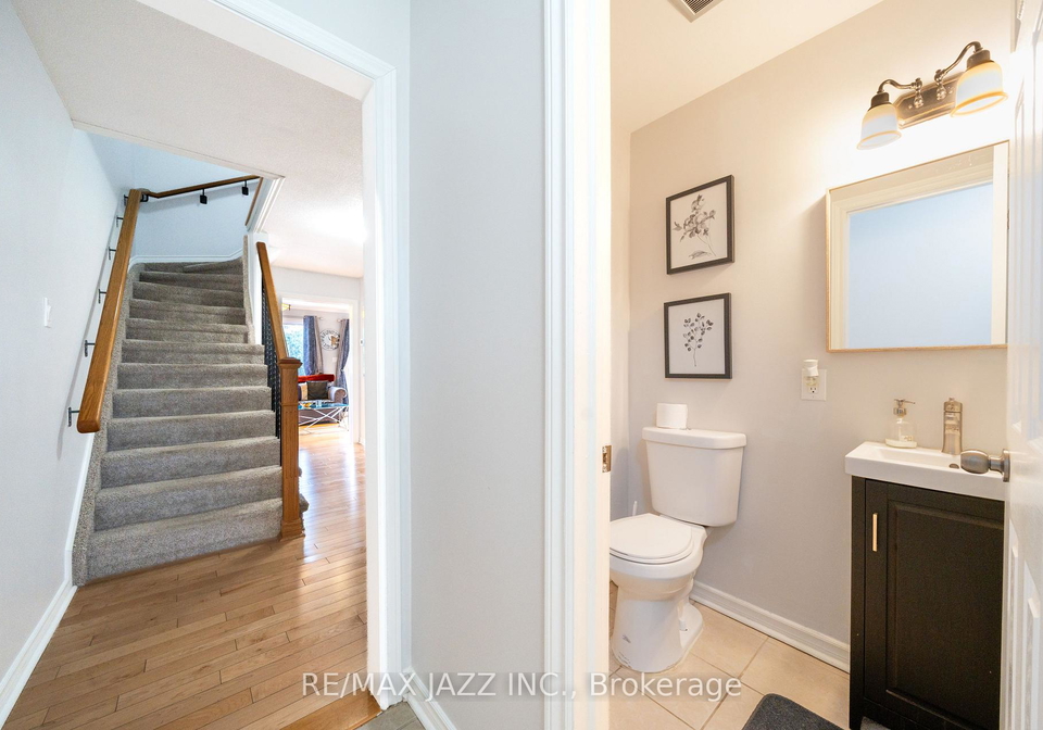5-michael-boulevard-whitby-ontario-e12913274