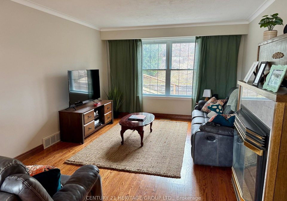 584-arnhem-drive-oshawa-ontario-e12913806
