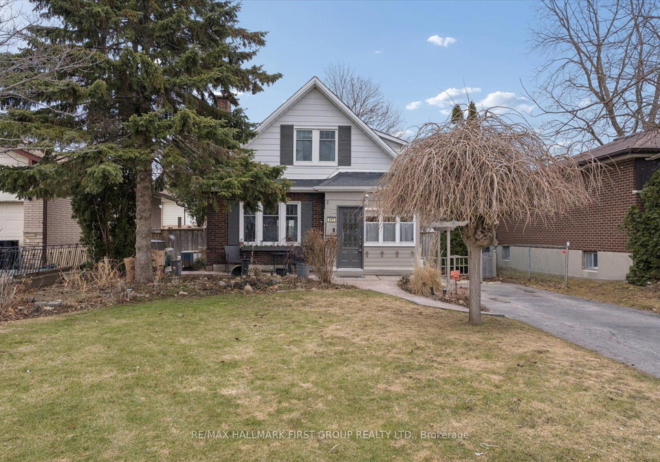 217-farewell-street-oshawa-ontario-e12914396