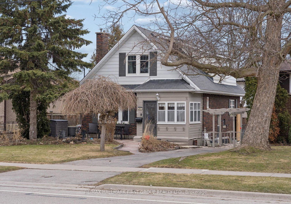217-farewell-street-oshawa-ontario-e12914396