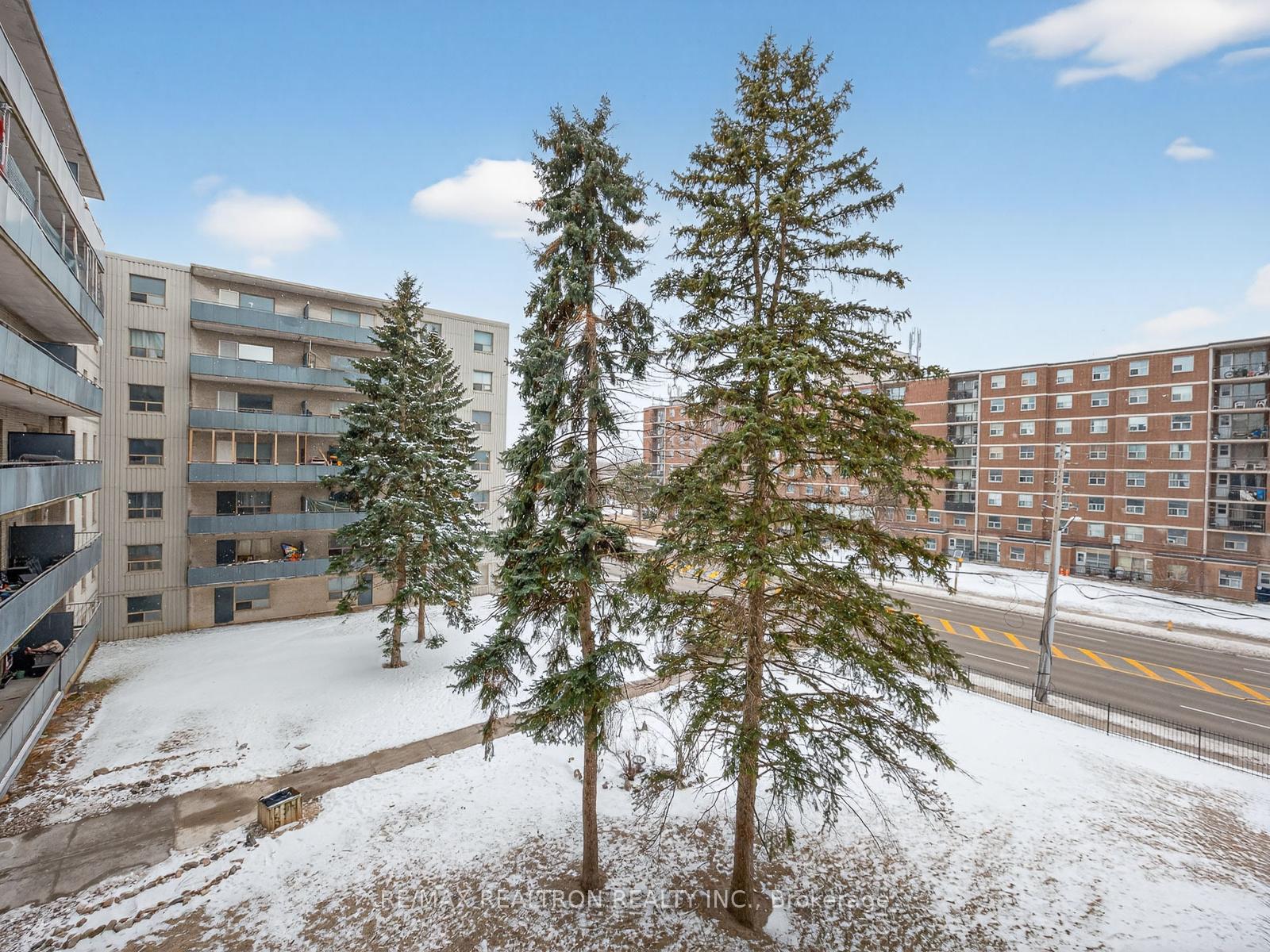 275-wentworth-street-w-oshawa-ontario-e12914682
