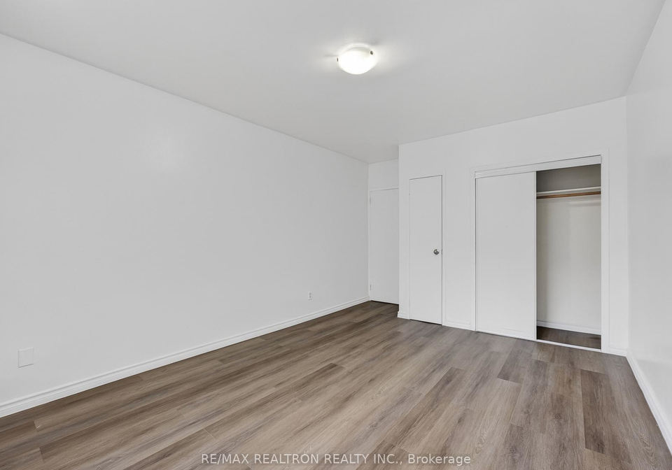 275-wentworth-street-w-oshawa-ontario-e12914682