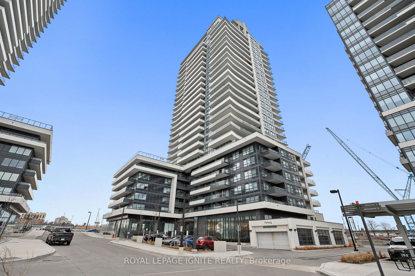 1455-celebration-drive-pickering-ontario-e12915212