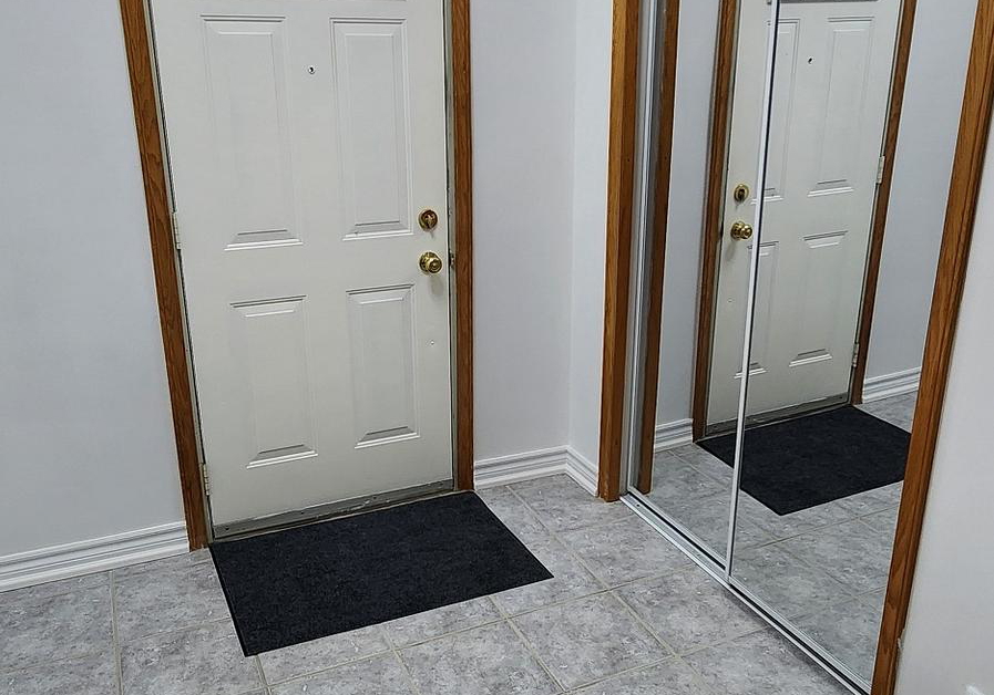 14-farmington-main-crescent-scarborough-ontario-e12915328