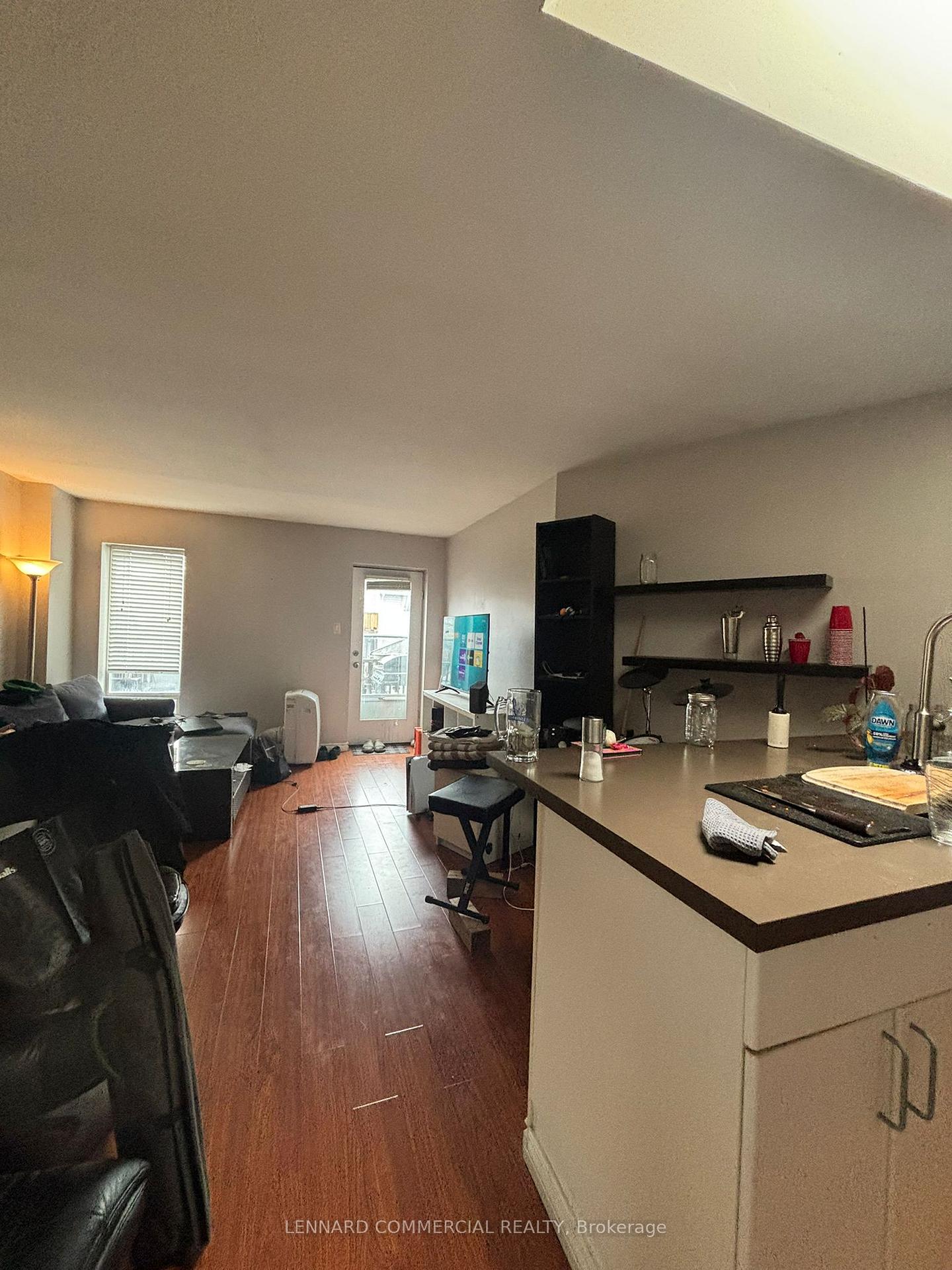 334-kingston-road-toronto-ontario-e12915704