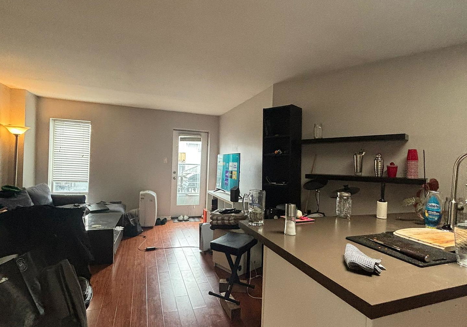 334-kingston-road-toronto-ontario-e12915704
