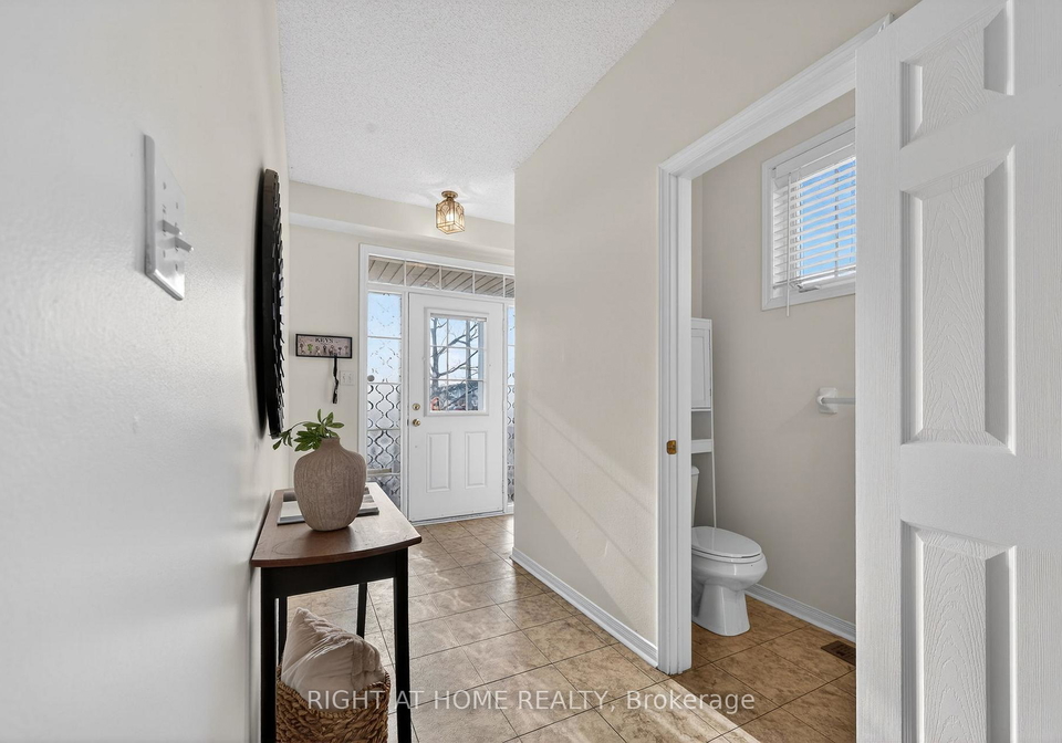 1070-glenbourne-drive-oshawa-ontario-e12916276