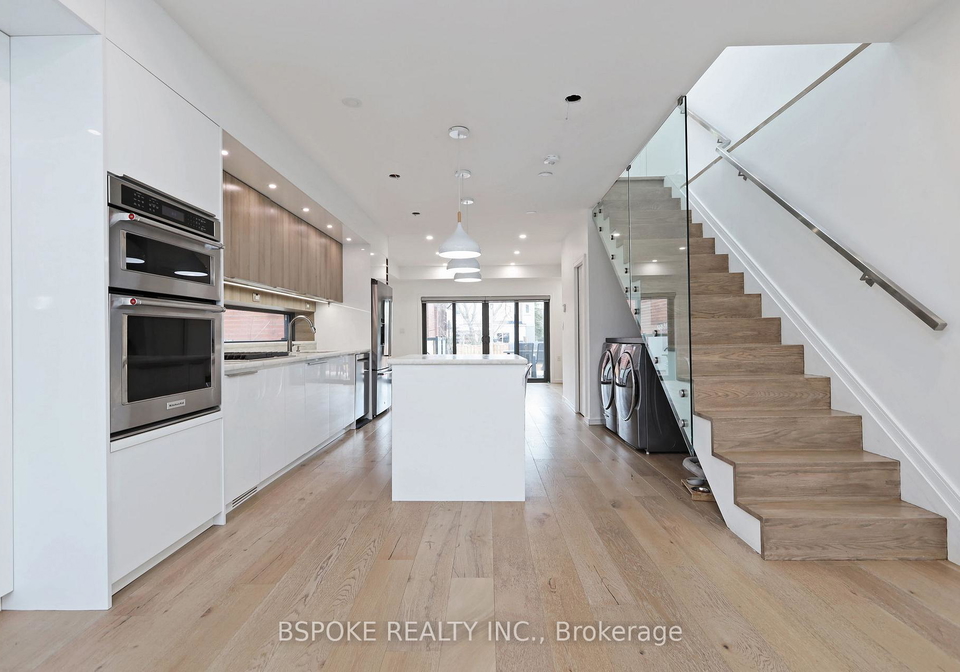 707-mortimer-avenue-east-york-ontario-e12916650