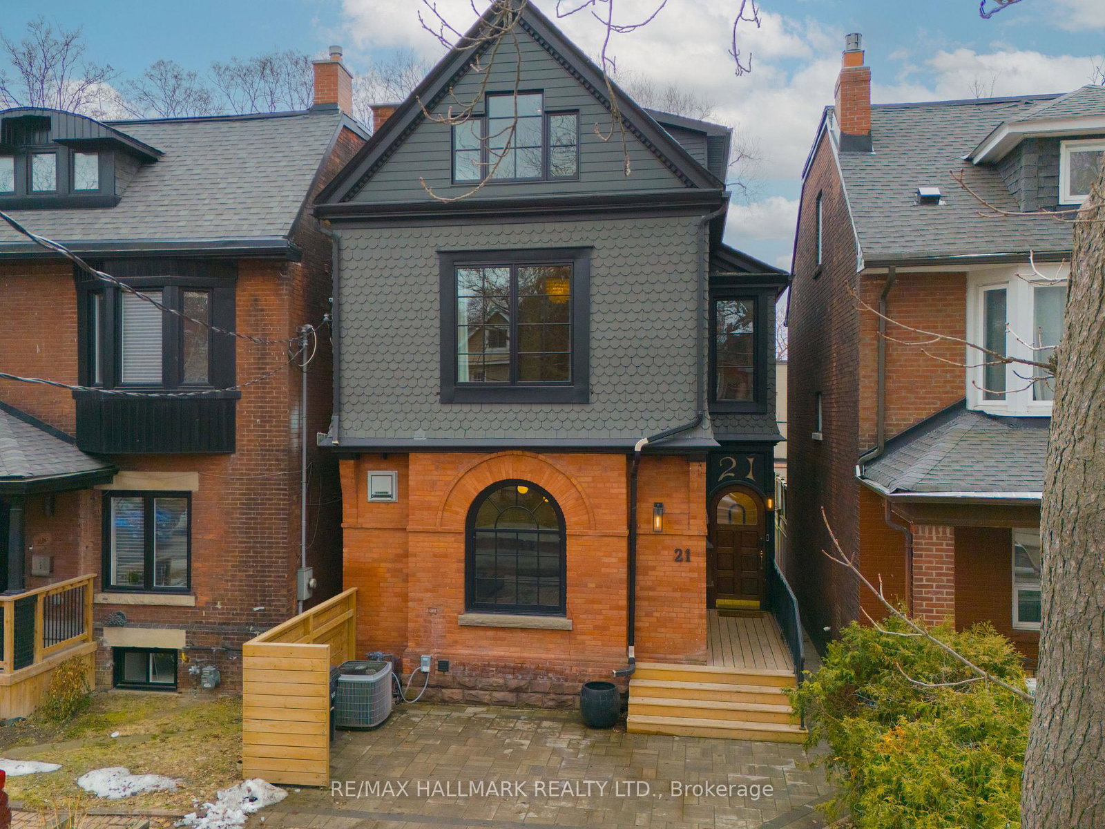 21-simpson-avenue-toronto-ontario-e12916744