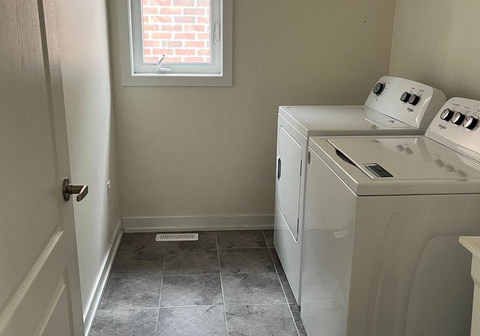 1182-plymouth-drive-oshawa-ontario-e12916960