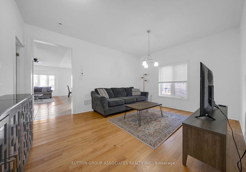 130-lyle-drive-clarington-ontario-e12917580