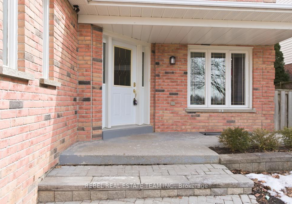 62-ennisclare-place-whitby-ontario-e12917726