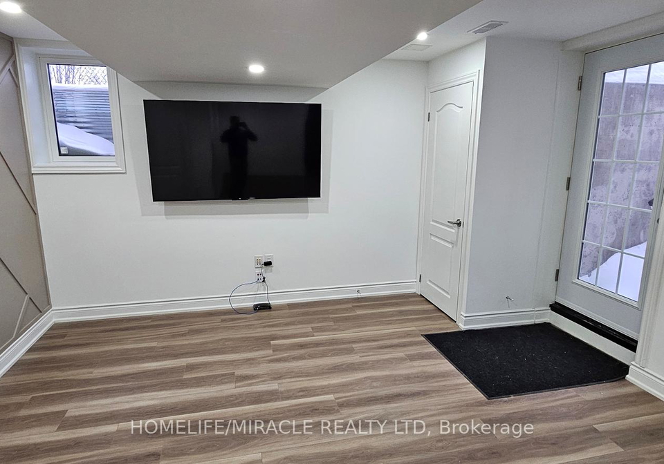 1183-ravenscroft-bsmt-road-ajax-ontario-e12919632