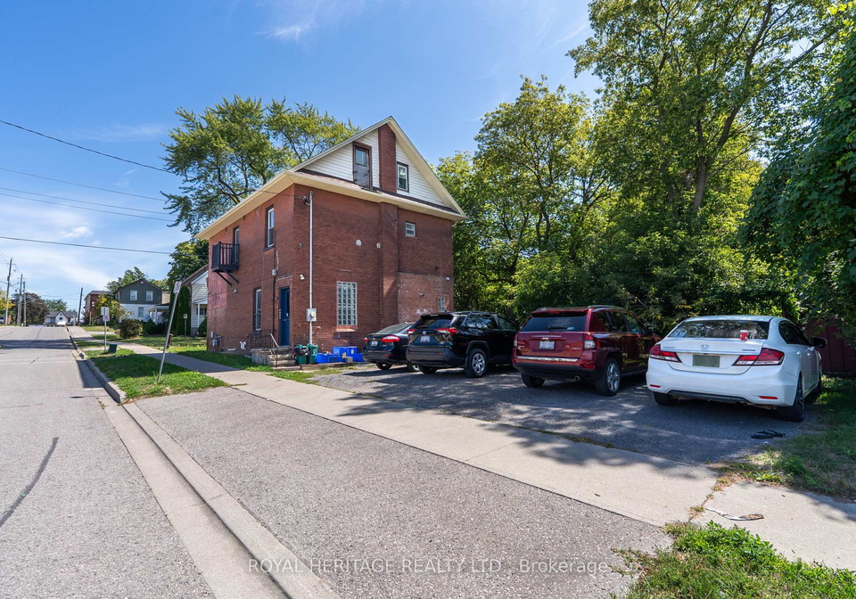 394-centre-street-s-oshawa-ontario-e12920964