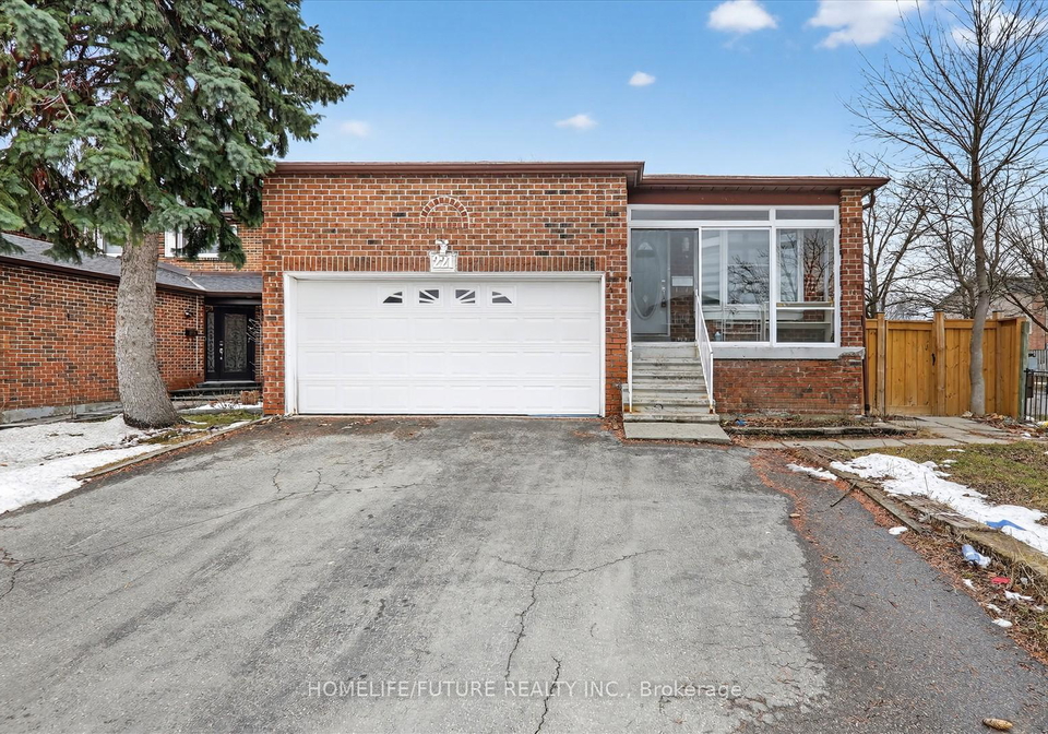 221-hupfield-trail-scarborough-ontario-e12921078