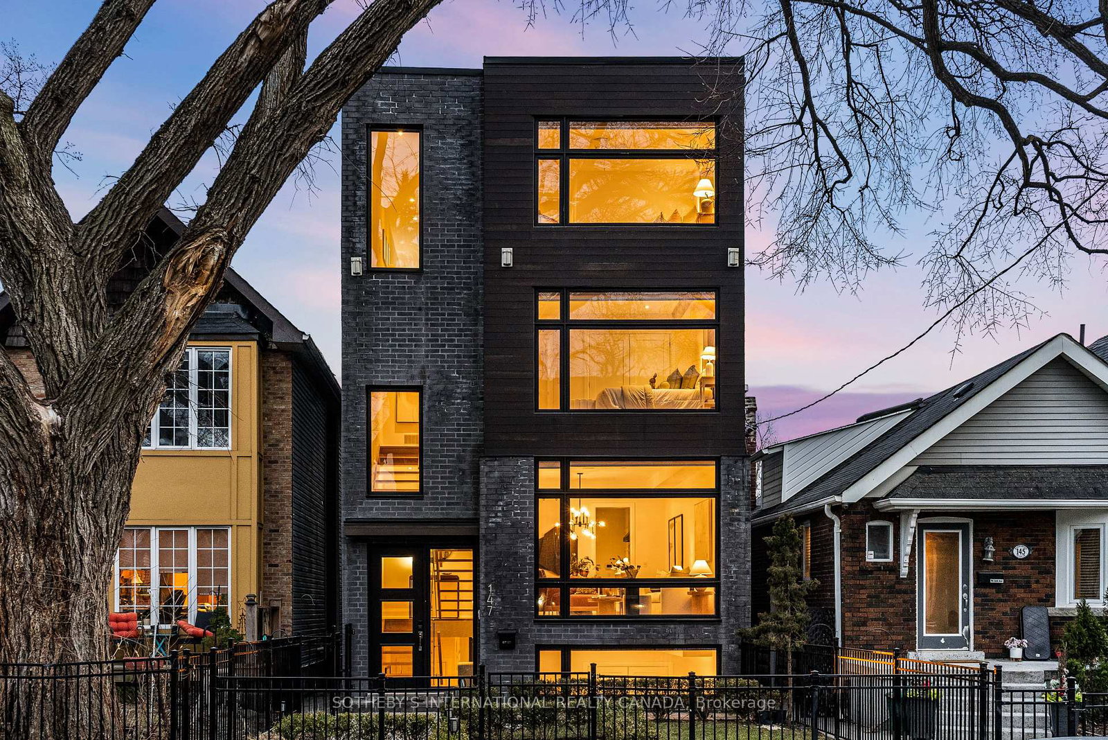 147-hazelwood-avenue-toronto-ontario-e12921140