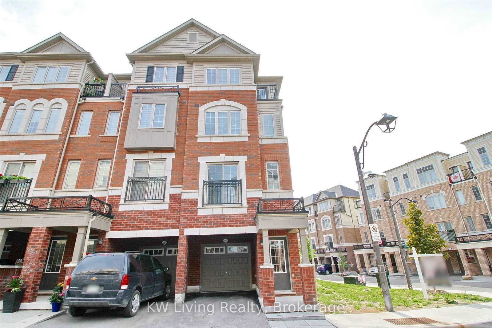 2385-chevron-prince-path-w-oshawa-ontario-e12921276