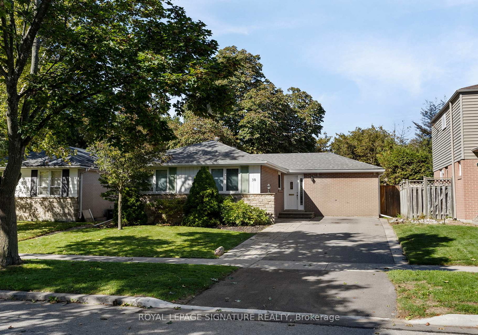 30-bledlow-manor-drive-scarborough-ontario-e12921436
