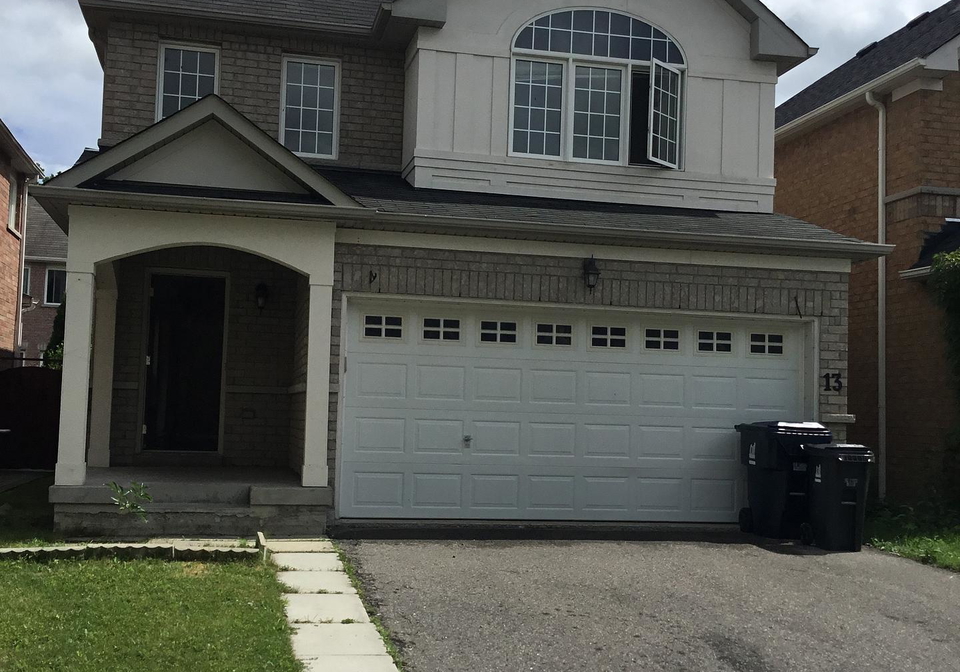13-turtledove-grove-scarborough-ontario-e12921468