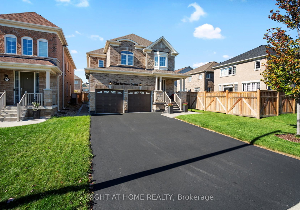 4-bill-hutchinson-crescent-clarington-ontario-e12921662