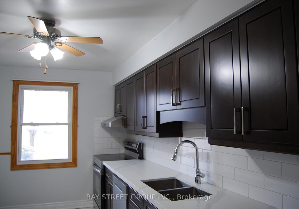 1122-central-park-boulevard-n-oshawa-ontario-e12922112