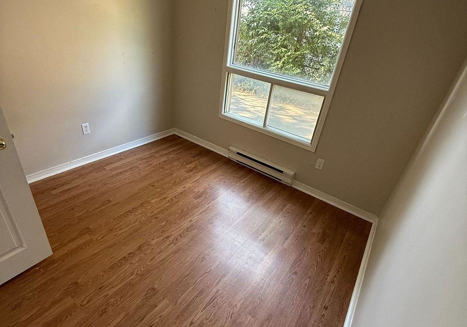 338-malaga-road-oshawa-ontario-e12922366