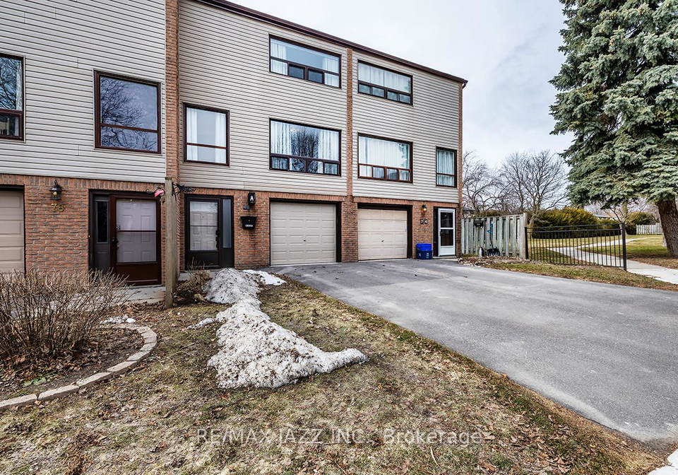 park-lane-circle-clarington-ontario-e12922568