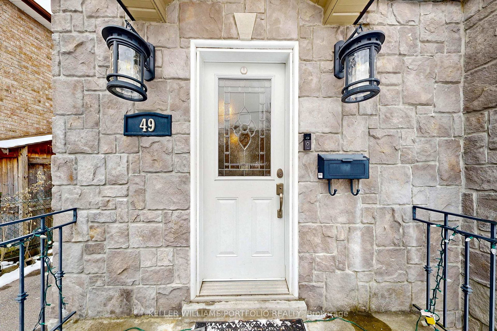 49-dolphin-drive-scarborough-ontario-e12922960