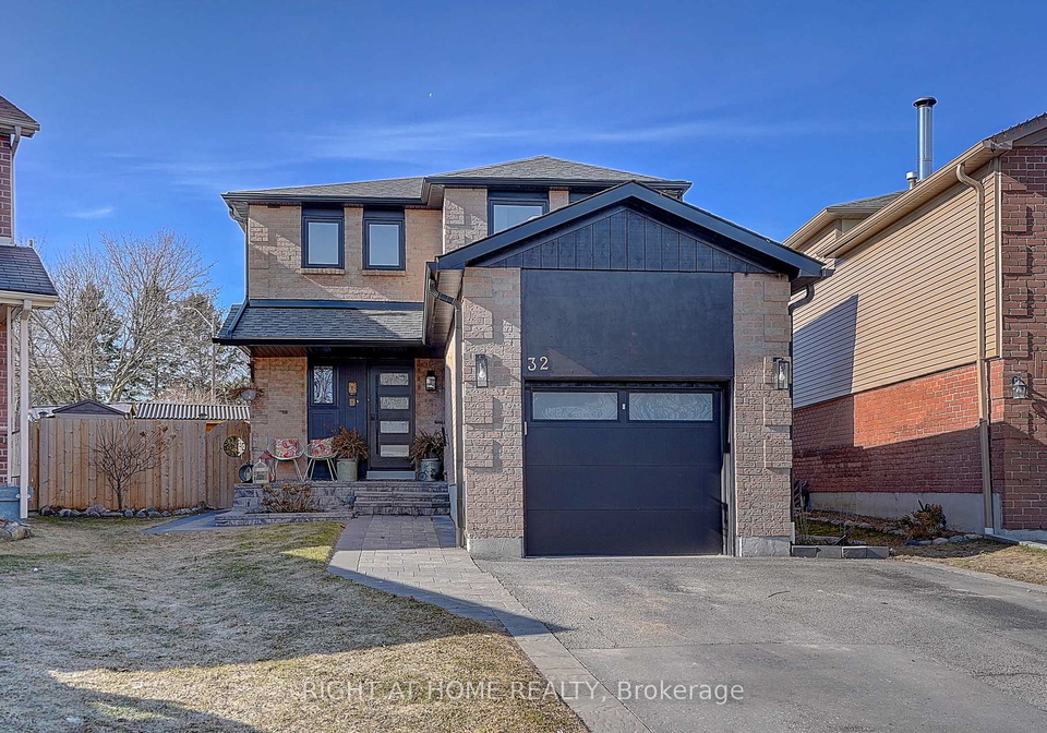 32-miles-drive-ajax-ontario-e12923096