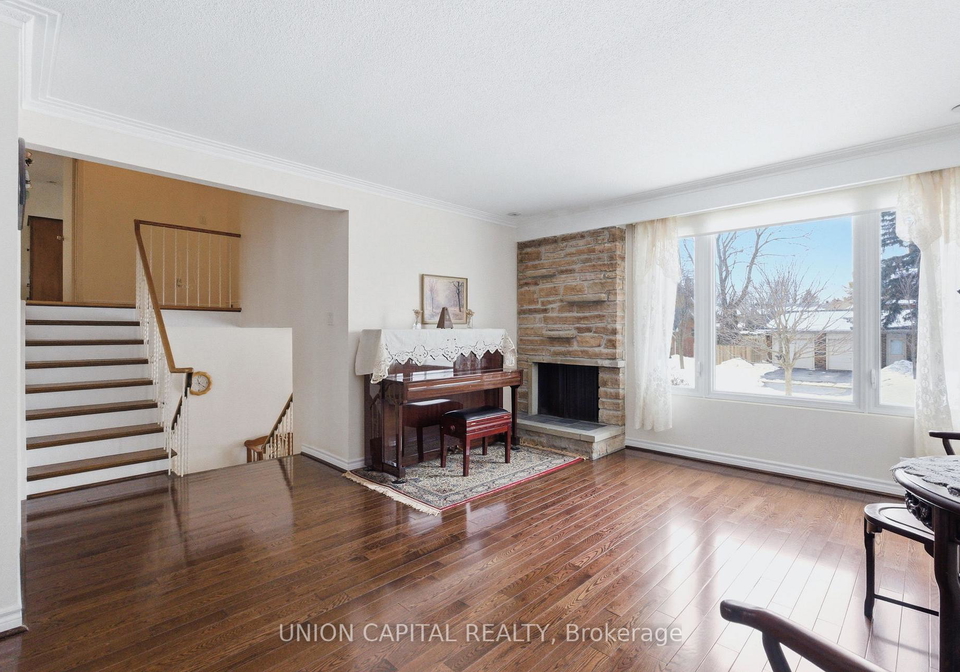 60-groomsport-crescent-scarborough-ontario-e12923836