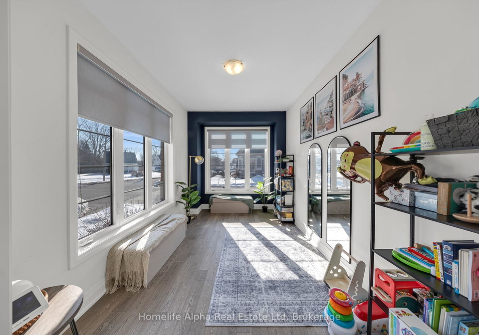 35-hassard-short-lane-ajax-ontario-e12924278