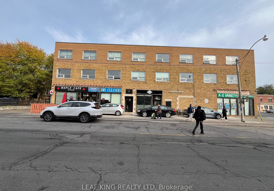3-linnsmore-crescent-east-york-ontario-e12924468